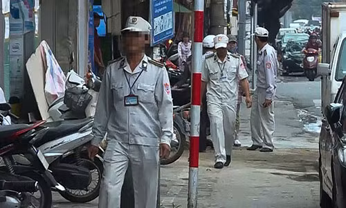 Lực lượng quy tác đô thị tại Đà Nẵng. Ảnh: Đoàn Nguyên.