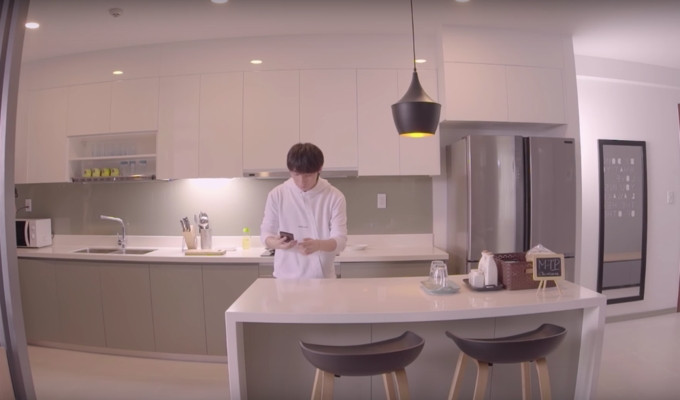 Nơi chế biến thức ăn của nam ca sĩ.