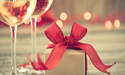 Doi qua bat thanh, nam thanh nien vu khong ban gai trom tai san