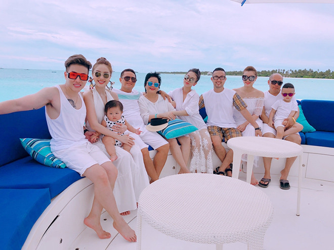 Con dai gia, Bao Thy khong con man ma di hat?