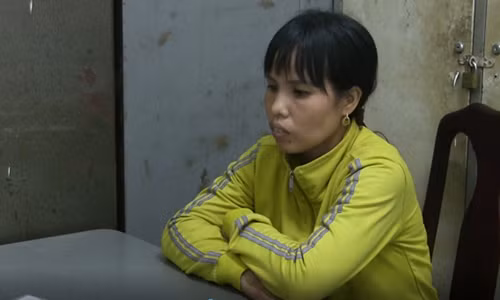 Đối tượng Qúy tại cơ quan công an.