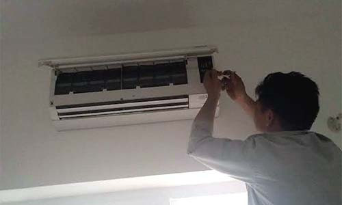 Nhiều người có thói quen máy điều hòa đang chạy tốt quyết không bảo dưỡng và chỉ gọi thợ khi máy gặp trục trặc.