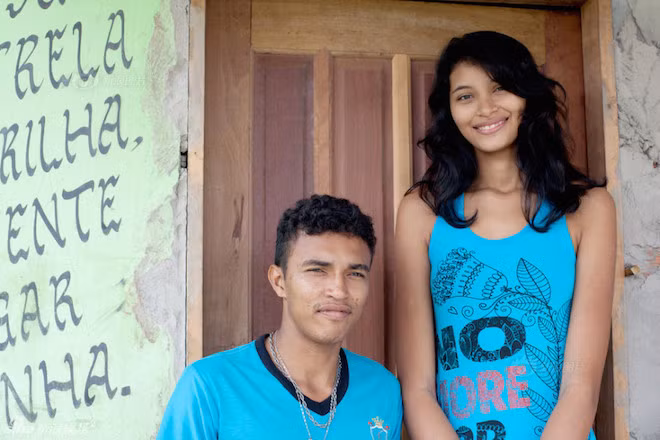 Nhiều người vẫn luôn cho rằng khi yêu, con trai phải cao hơn con gái thì mới tương xứng. Ảnh minh họa.