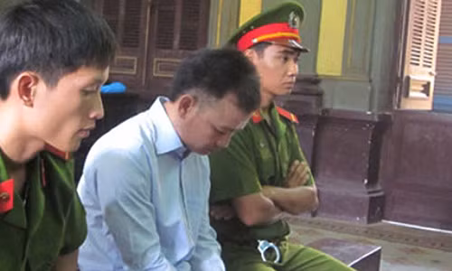 Pha an tu mau toc cua nan nhan