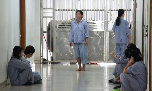 Lien tuc bi hoi bao gio lay chong, co gai 28 tuoi phai vao BV tam than