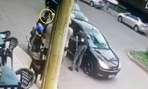 Vo tinh ban chet ban, canh sat tu sat ngay giua duong