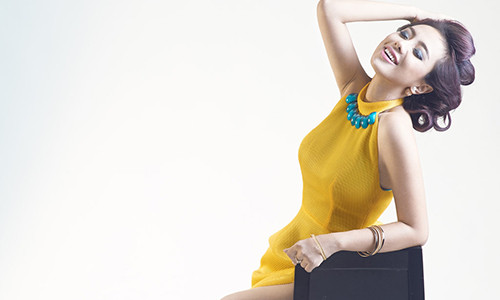 Miko Lan Trinh giận Ngân Khánh vì không nói sự thật.