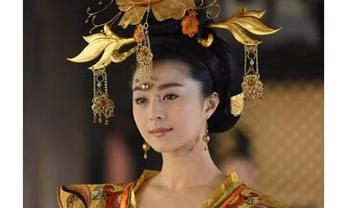 Người ta nói vẻ đẹp đầy đặn tròn trịa rất phù hợp với quan điểm thẩm mỹ thời nhà Đường của nàng đã chim sa cá lặn. (Ảnh minh họa)