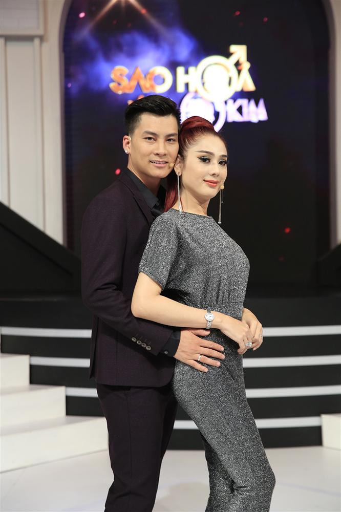 Lam Khanh Chi noi gi khi bi ong xa che ghen tuong mu quang