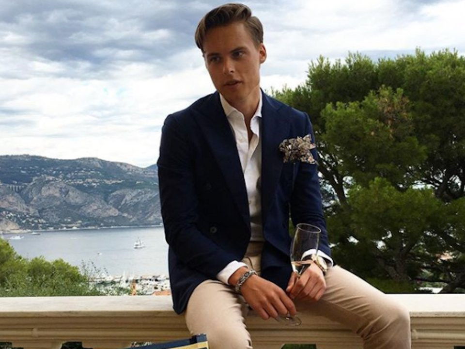 25 tuổi: Gustav Witzoe Tổng giá trị tài sản: 2,5 tỷ USD Quốc gia: Na Uy Nguồn gốc tài sản: tự thân Vị trí: Cổ đông, Salmar