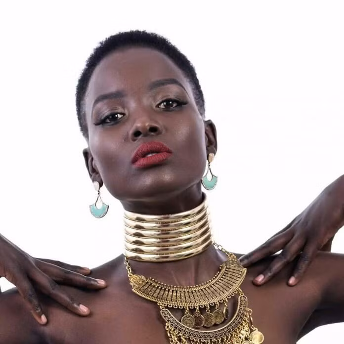 Cô gái sở hữu dung mạo rất cá tính này lọt vào Top 5 - Hoa hậu Thế giới 2017.