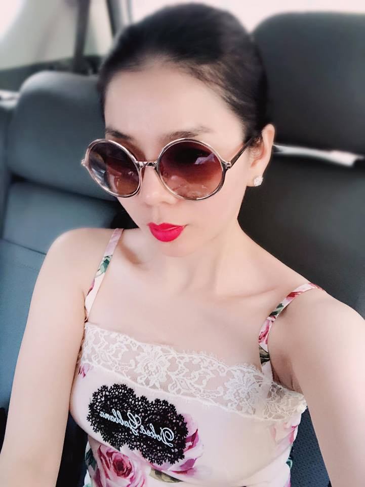  Lệ Quyên tung ảnh trẻ đẹp, triết lý sâu cay về của cải, dung mạo.