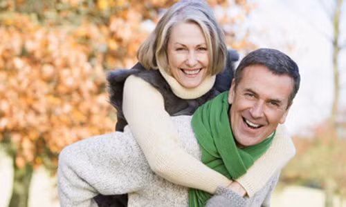 Ngu chung hay ngu rieng khi buoc vao tuoi trung nien?