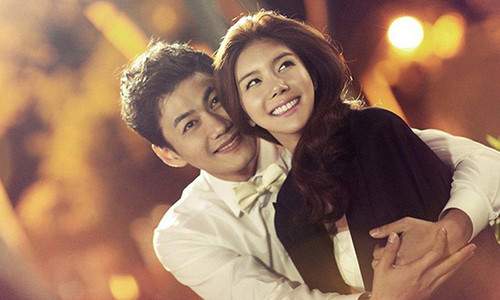 Chong noi bua bai voi bo vo trong con say khien vo tim mat