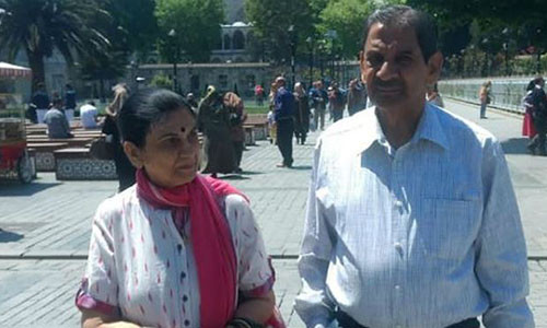 Vo chong gia thui thui som hom