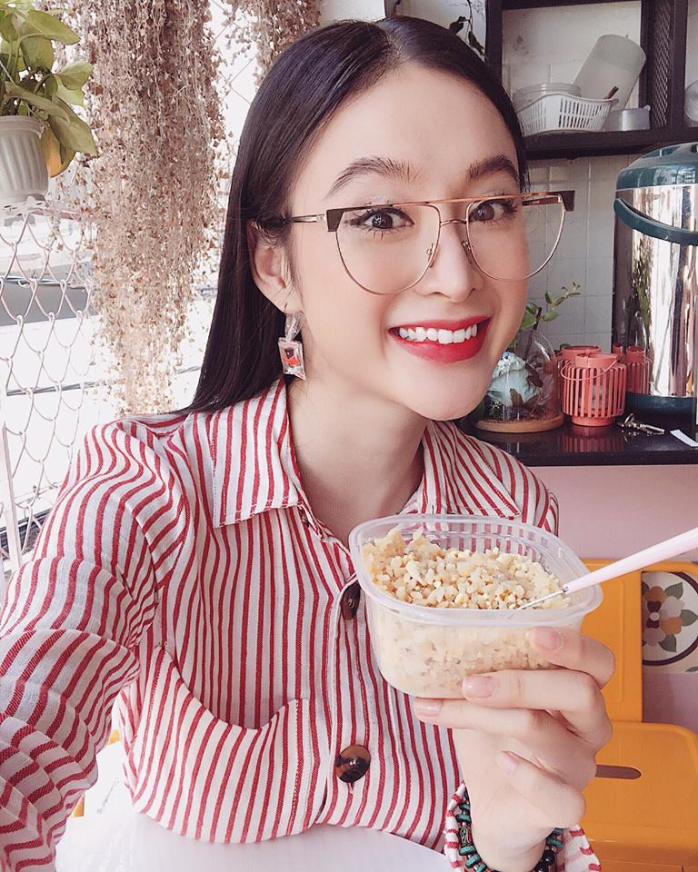 Angela Phương Trinh.