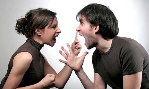 Chong cap ke cap duoi con thach thuc vo len cong ty danh ghen