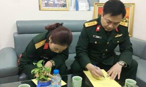 Từ câu chuyện của bé Hải An, vợ chồng anh Võ Thanh Hải và chị Trần Thị Thu Hiền đã sắp xếp công việc cơ quan cùng đến Trung tâm để đăng ký hiến tạng đúng ngày 27/2.