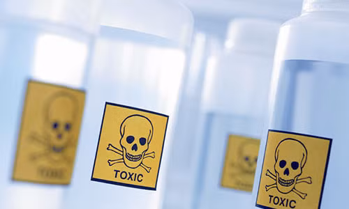 Gia vo bi dau doc sap chet de lua nguoi phu nu quan he