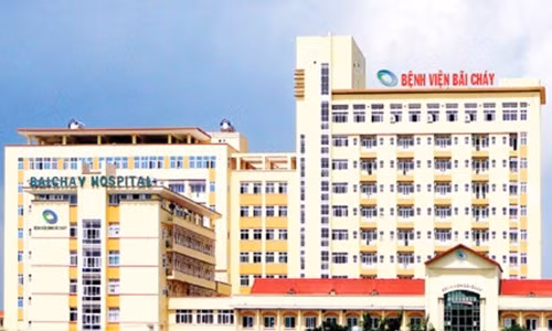 Bệnh viện Đa khoa Bãi Cháy, nơi nữ sinh Hồng A. đang nằm điều trị. Ảnh: TL