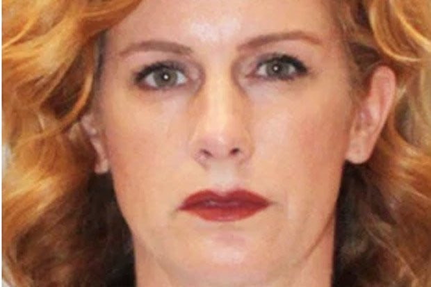 Nữ giáo viên Dawn Diimmler, 44 tuổi.