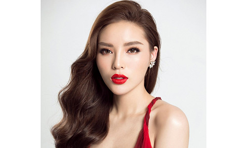 Hoa hậu Kỳ Duyên với hình ảnh gợi cảm. Ảnh: TL
