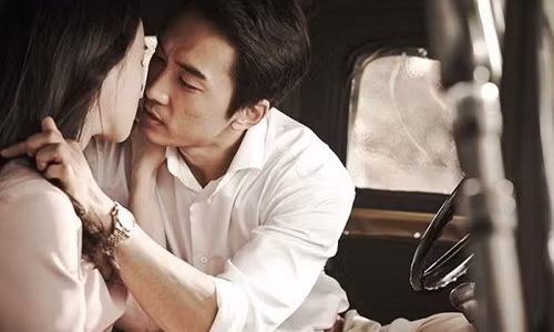 Mẹ chồng bảo thấy hoàn cảnh em tội nghiệp (em mất mẹ từ nhỏ, ba em gà trống nuôi con) nên mới cho cưới chứ trong nhà ai vừa gặp cũng ghét em vì nhà em không giàu. (Ảnh minh họa)