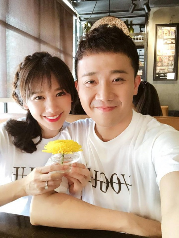 Dù đã kết hôn gần 2 năm nhưng do Hari Won từng bị ung thư cổ tử cung nên vợ chồng cô vẫn quyết định chưa sinh con.