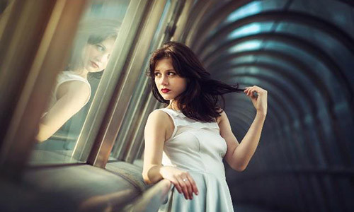 Đôi khi tôi còn hối hận vì đã không chiến đấu tới cùng để giữ trọn vẹn tình yêu với người cũ. (Ảnh minh họa)