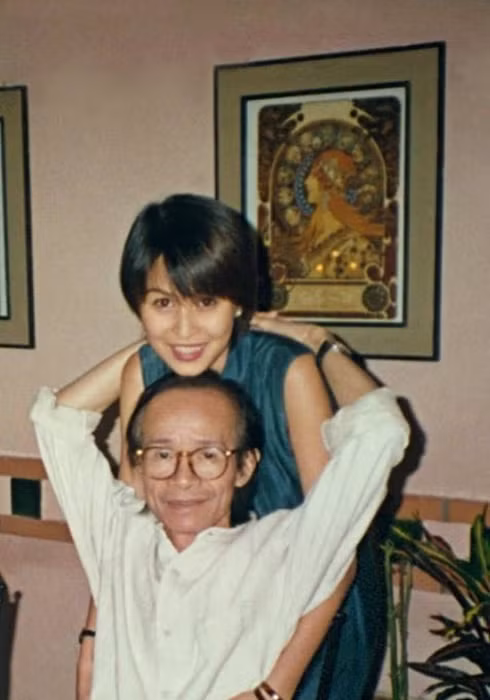 Hoang Anh bat ngo he lo chuyen tinh chan dong voi NS Trinh Cong Son