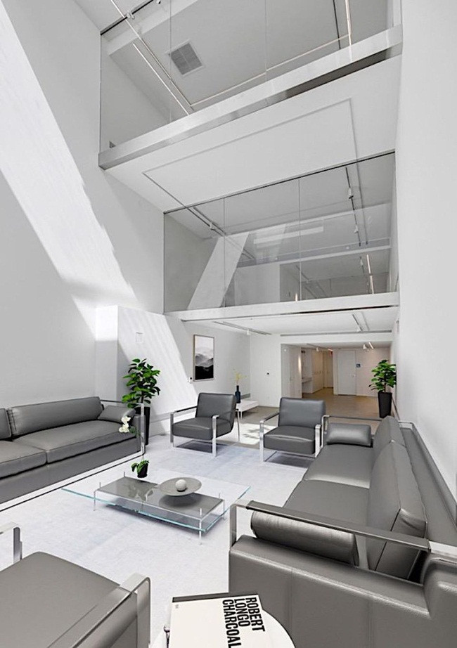 Trần cao và không có ban công bên ngoài ở mặt trước giúp căn nhà hút được nhiều ánh sáng.