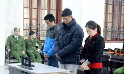 Các bị cáo tại phiên tòa.