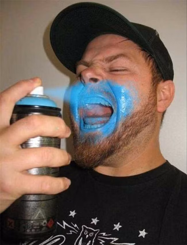 Tôi chỉ định nhuộm răng thôi các thím.