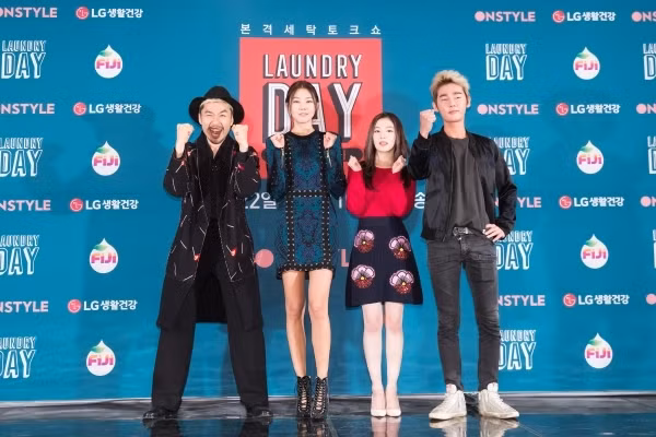 Ông trời cho Irene tất cả trừ chiều cao. Điều này được minh chứng rõ ràng nhất khi Irene đứng cạnh các đồng nghiệp khác.