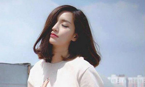 Những tâm sự chất chứa ấy khiến Sửu trở nên đa sầu đa cảm và dễ xuống tinh thần mỗi khi gặp phải chuyện không may - Ảnh minh họa: Internet