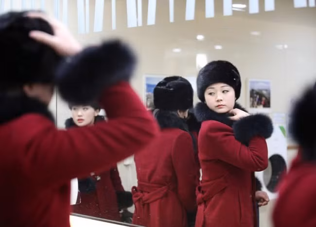 Họ nổi tiếng là những người "xinh đẹp một cách tự nhiên, có tính tự giác và tổ chức cao”.