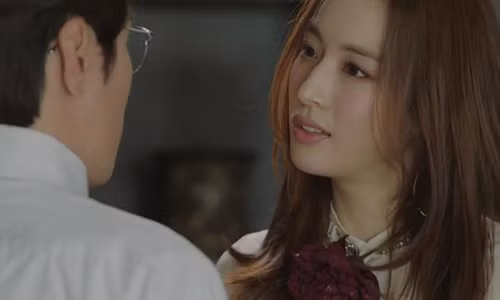 Chồng đã bồ bịch, lăng nhăng còn cầu xin tôi điều đáng khinh bỉ Chong da bo bich, lang nhang con cau xin toi dieu dang khinh bi