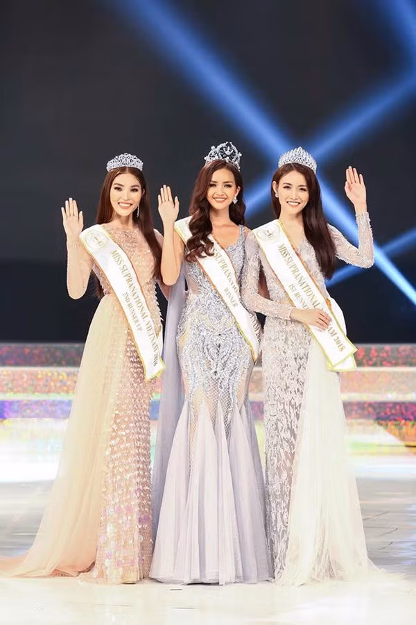 Gia canh ngheo cua tan Hoa hau Sieu quoc gia Viet Nam