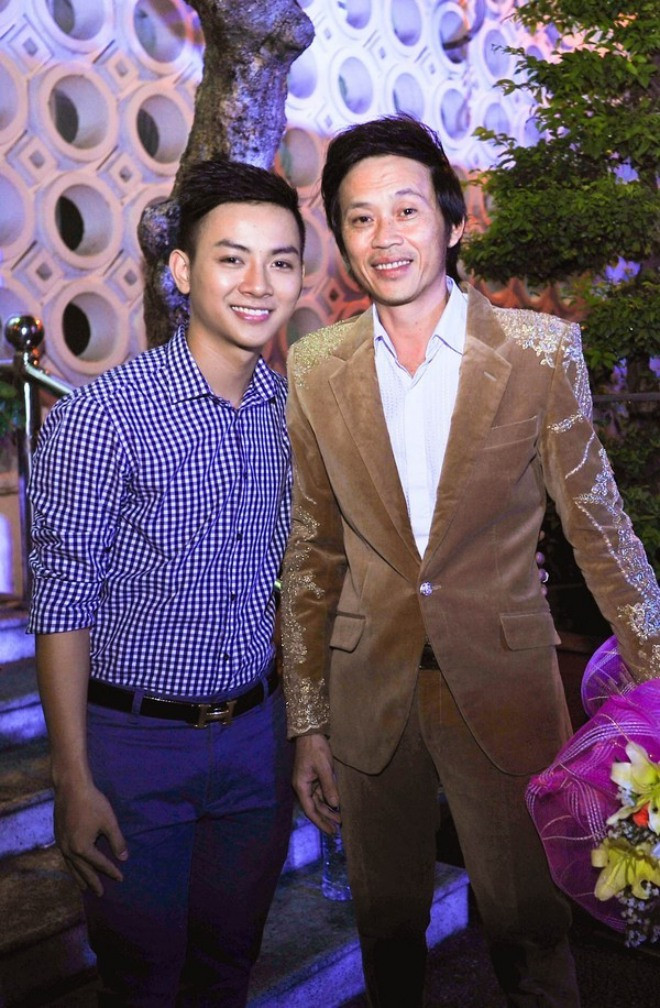 Cha con Hoài Linh - Hoài Lâm khi còn thân thiết.