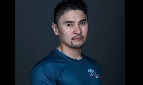 Nam dien vien dong the chet that sau man treo co gia vo ngay Halloween