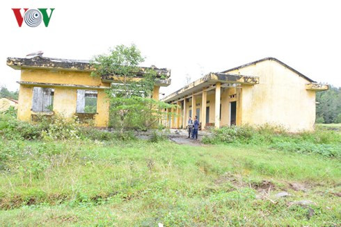 Khu tái định cư bỏ hoang, gây lãng phí.