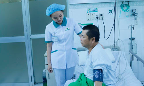 Bệnh nhân Hùng tỉnh lai sau 20 phút chết lâm sàng.