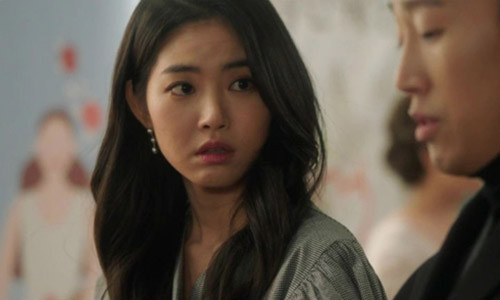 Choang vang phat hien than the thuc su cua sep moi