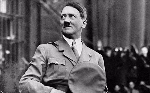 Hitler may mắn thoát chết trong vụ đánh bom của Elser vào năm 1939 do y phát biểu ngắn hơn thường lệ. Ảnh: History.