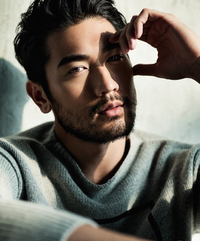 5. Cao Dĩ Tường là diễn viên Đài Loan duy nhất nằm trong top 10 người đàn ông đẹp trai nhất hành tinh. Nam diễn viên sinh năm 1984 này khiến các fan nữ mê mệt không chỉ bởi gương mặt đẹp trai, nam tính, mà còn có gu thời trang rất đỉnh.