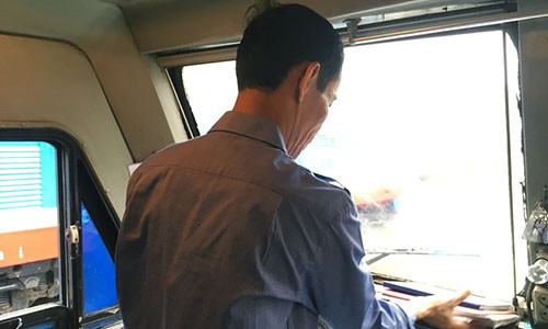 Lái tàu Hoàng Ngọc Sơn. Ảnh: Hạnh Thúy