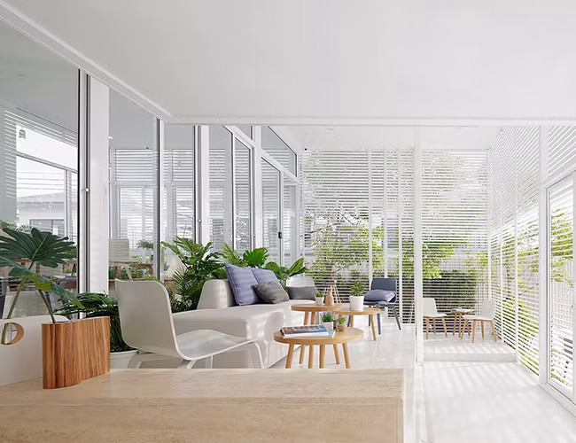 Các vật liệu xây dựng tiêu chuẩn đều hướng tới tính tiết kiệm chi phí từ bê tông đến cửa sổ nhôm.