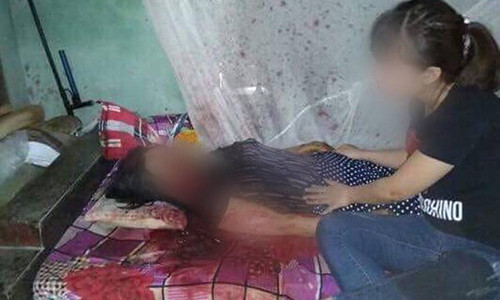 Bà T. tử vong trên giường với nhiều thương tích