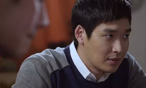 Anh miễn cưỡng đồng ý vì rất yêu tôi và con trai. (Ảnh minh họa)