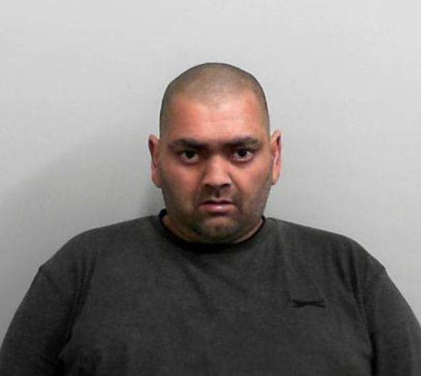 Người anh họ hại đời Hussai, Sajid Butt.